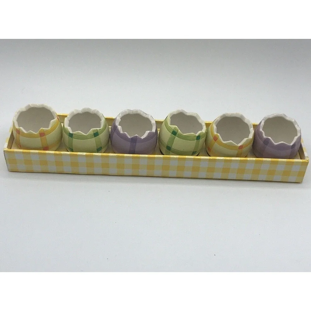Set Of 6 Lindt Chocolate Ceramic Cracked Easter‎ Egg Cups Checkered Plaid Design